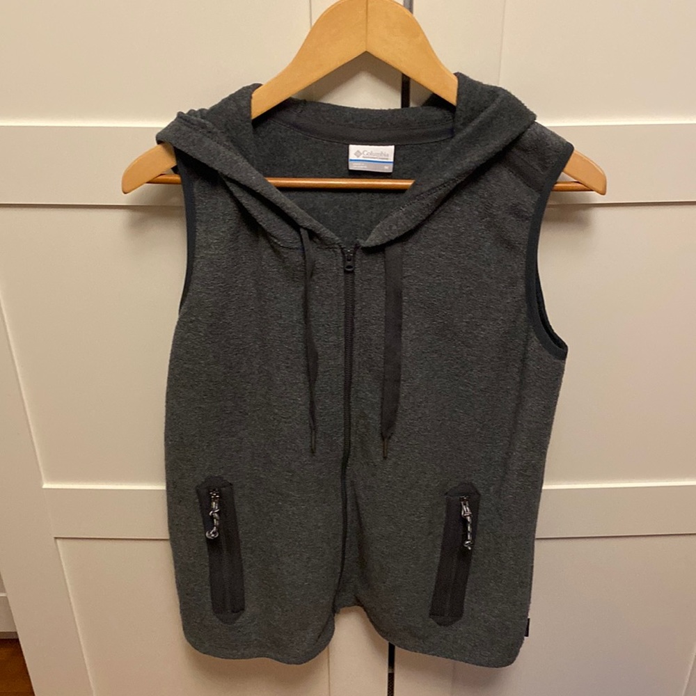 Columbia Vest